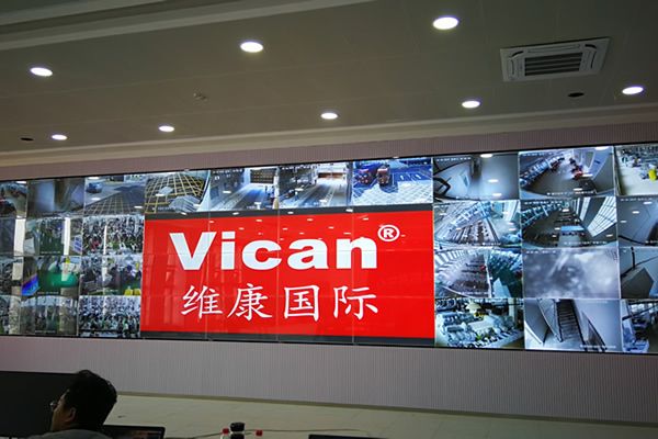 無縫拼接屏有黑邊嗎？
