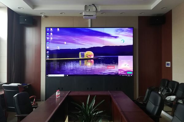 現(xiàn)代會(huì)議室使用哪種顯示大屏比較好？