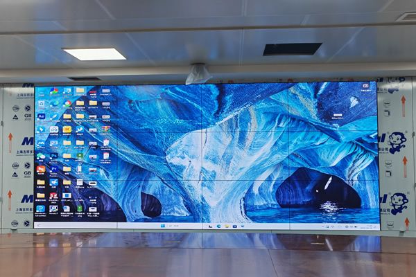 企業(yè)展廳使用液晶拼接屏好，還是LED顯示屏好？
