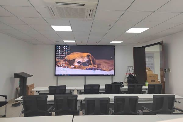 COB顯示屏廠家有哪些，我們要怎么選擇COB顯示屏產(chǎn)品？